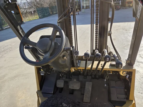 περονοφόρο ανυψωτικό υγραερίου CATERPILLAR
