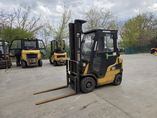 περονοφόρο ανυψωτικό υγραερίου CATERPILLAR