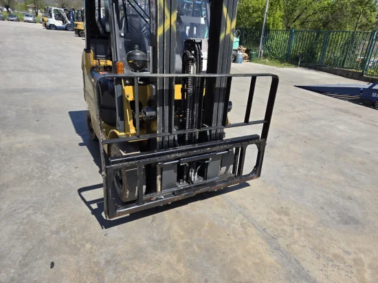 περονοφόρο ανυψωτικό υγραερίου CATERPILLAR