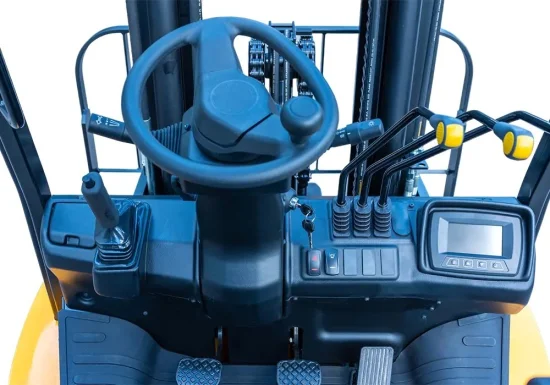 UN Forklift