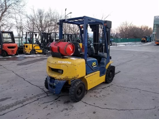 KOMATSU