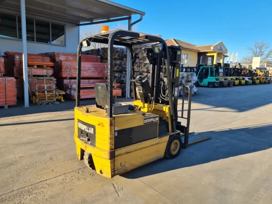 ηλεκτρικό περονοφόρο ανυψωτικό CATERPILLAR