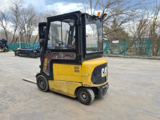 ηλεκτρικό περονοφόρο ανυψωτικό CATERPILLAR