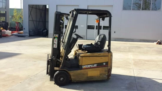 ηλεκτρικό περονοφόρο ανυψωτικό CATERPILLAR
