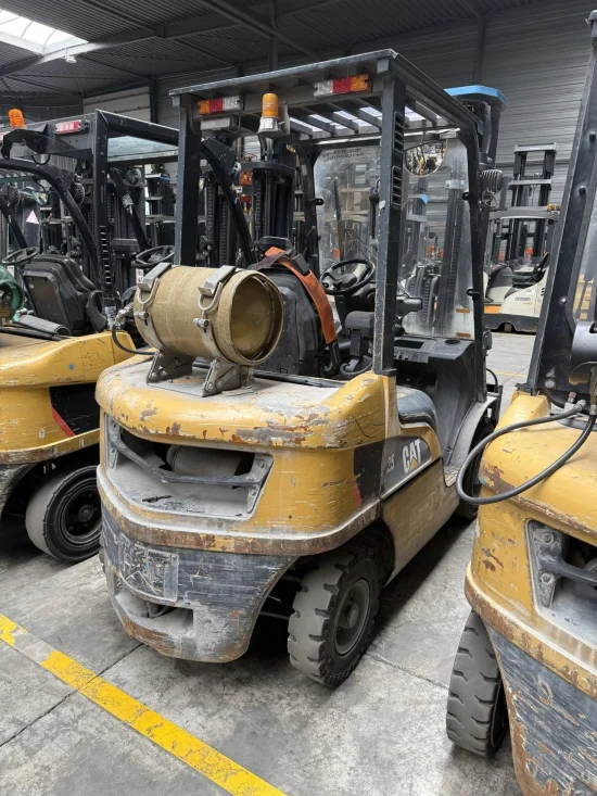 περονοφόρο ανυψωτικό υγραερίου CATERPILLAR