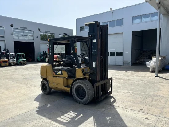 περονοφόρο ανυψωτικό υγραερίου CATERPILLAR