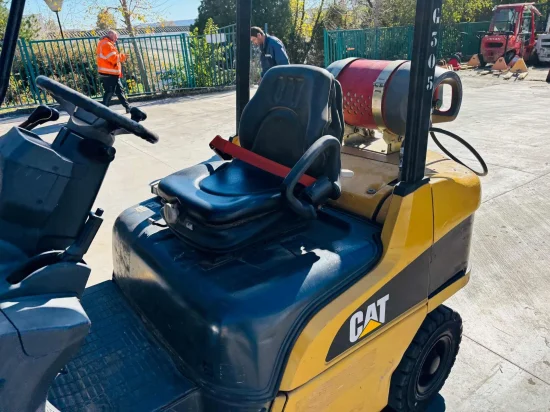 περονοφόρο ανυψωτικό υγραερίου CATERPILLAR