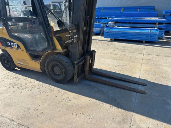 περονοφόρο ανυψωτικό υγραερίου CATERPILLAR