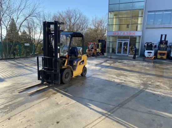 περονοφόρο ανυψωτικό υγραερίου CATERPILLAR