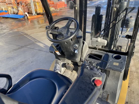 περονοφόρο ανυψωτικό υγραερίου CATERPILLAR