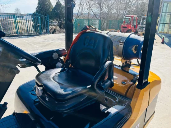 περονοφόρο ανυψωτικό υγραερίου CATERPILLAR