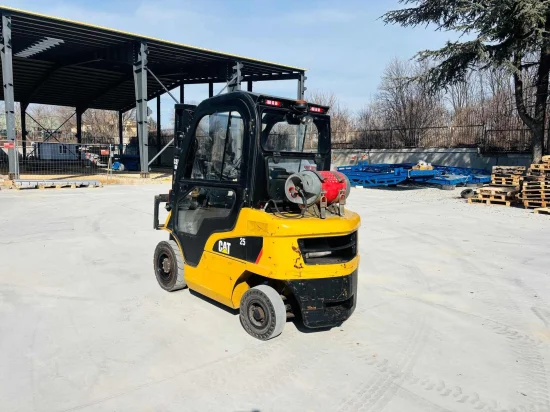περονοφόρο ανυψωτικό υγραερίου CATERPILLAR