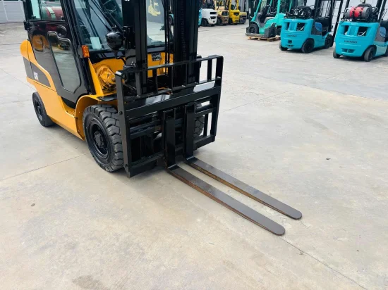 περονοφόρο ανυψωτικό υγραερίου CATERPILLAR