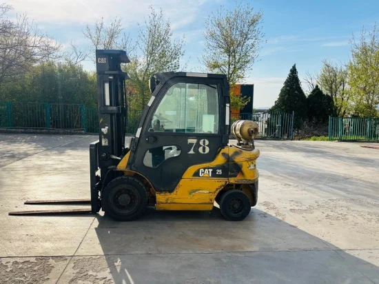 περονοφόρο ανυψωτικό υγραερίου CATERPILLAR