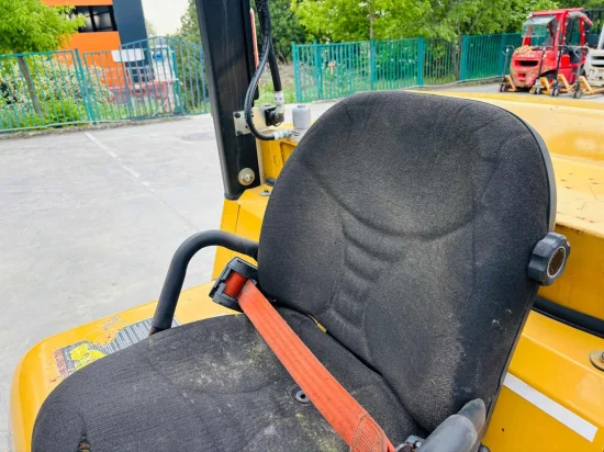 περονοφόρο ανυψωτικό υγραερίου CATERPILLAR