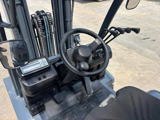 περονοφόρο ανυψωτικό υγραερίου NISSAN/UNICARRIERS