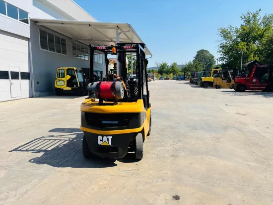 περονοφόρο ανυψωτικό υγραερίου CATERPILLAR