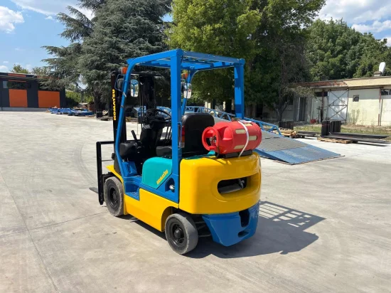 KOMATSU